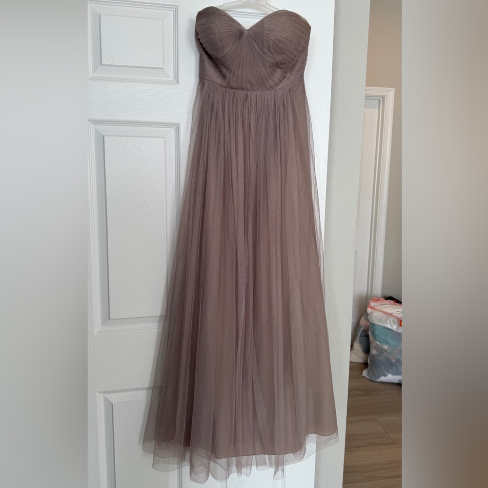 Elegant Mauve Tulle Evening Dress - Strapless Gown